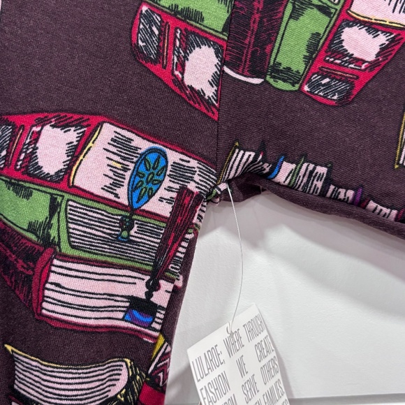 NWT LuLaRoe Irma tunic hi low hem book pattern very oversized XXS - Picture 5 of 13